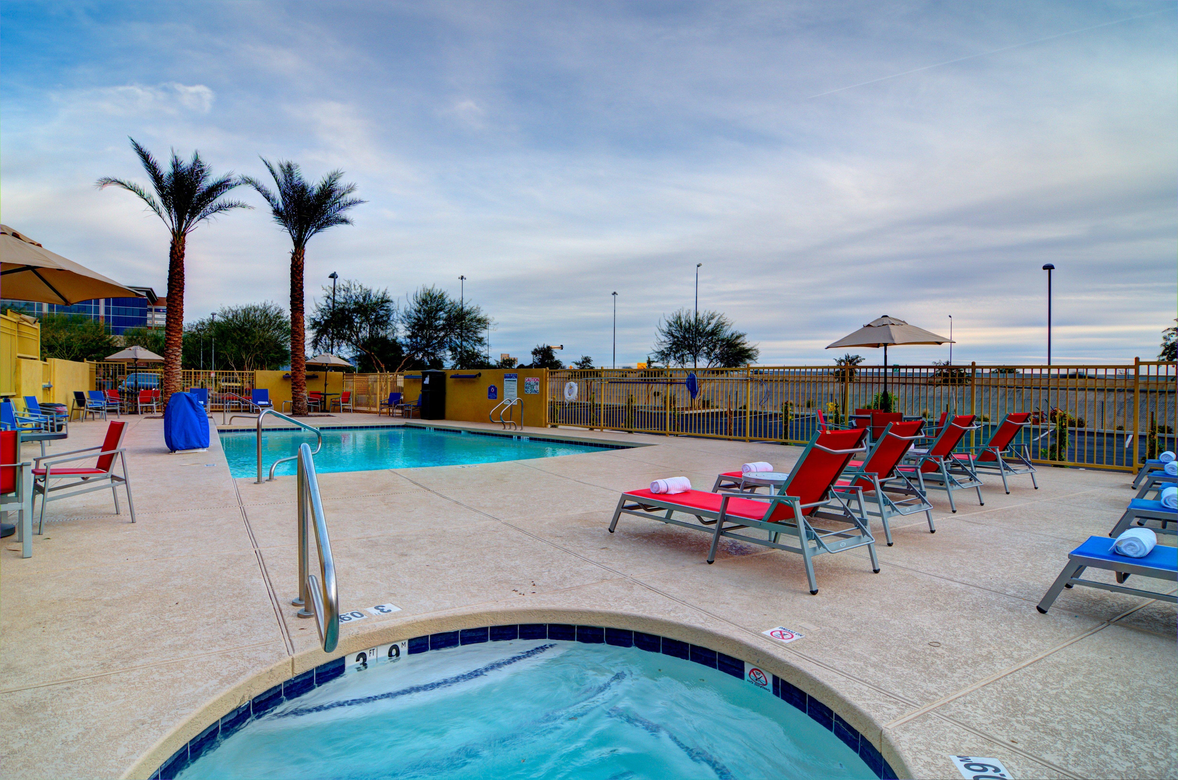Holiday Inn Express & Suites - Phoenix North - Scottsdale By Ihg Luaran gambar